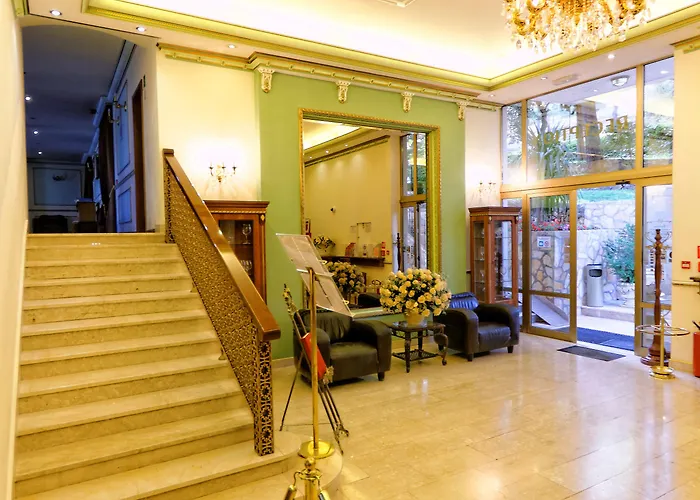 فندق Val 3*