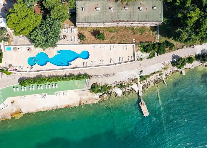 Val Szálloda Donji Seget