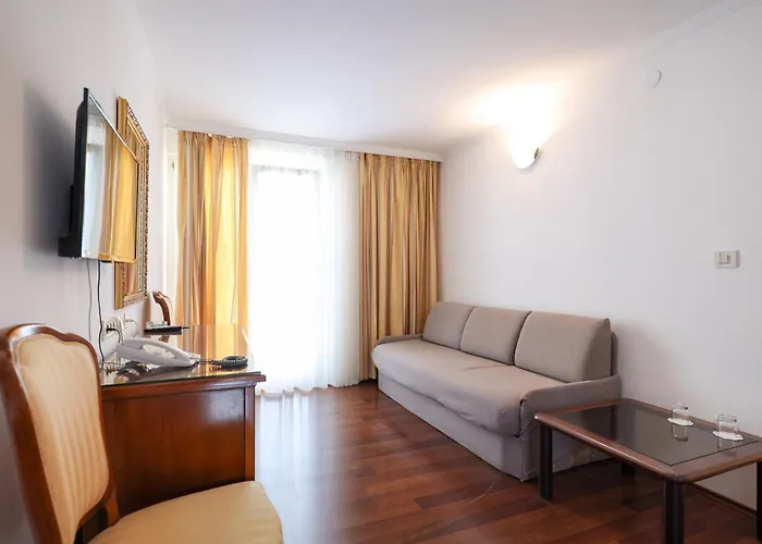 Val Szálloda Donji Seget